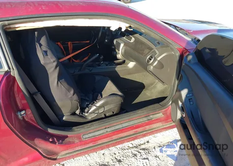 2014 Chevrolet Camaro 1Ss z USA, uszkodzony, nr VIN 2G1FS1EW0E9269399